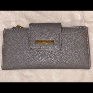 Adrienne Vittadini Wallet